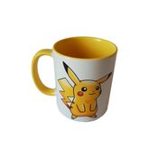 Caneca Pokémon Pikachu color yellow