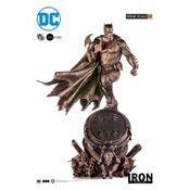 Batman Bronze Edition Prime Scale 1/3 - DC COMICS - Por Ivan Reis