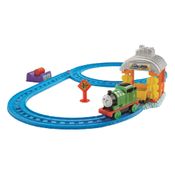 Thomas & Friends - Ferrovia Motorizada Loop Duplo - Percy No Lava Rápido Cgw30