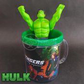 Kit Boneco Colecionável Hulk 15Cm Caneca Vingadore 350Ml Nº8
