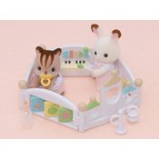 Sylvanian Families Vamos Brincar no Cercado - Epoch Magia