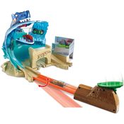 Hot Wheels Batalha na Praia do Tubarão - Mattel FNB21