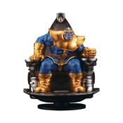 Estátua Colecionável Thanos On Space Throne