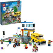 Lego City 60329 - Dia Letivo
