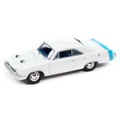 Miniatura - 1:64 - 1970 Dodge Dart Swinger 340 - Muscle Cars USA - Johnny Lightning JLMC027A