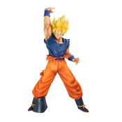 Boneco Dragon Ball Z Goku Super Sayajin Maximatic - Bandai