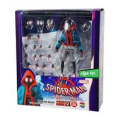 Boneco Mafex No.236 MAFEX Spider-Man (Miles Morales) Renewal