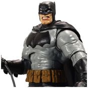 DC Batman Multiverso com Peças e Acessórios, MCFARLANE TOYS 15438, Preto
