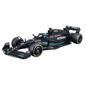 Miniatura Fórmula 1 Mercedes Benz W14 63 Russel AMG Petronas 1/24 Burago 28028