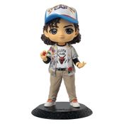 Figura Colecionável Stranger Things - Season 4 - Dustin - Q Posket - Banpresto