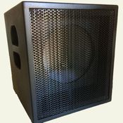 "Gabinete de caixa de som 18"" quadr. comp. de 18 mm c/ tela"