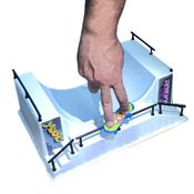 Pista Skate De Dedo Rampa Skatinho para Manobra Half Radical