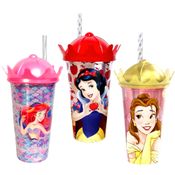 3 Copos com Canudo e Coroa Princesas Pequena Sereia Bela e Branca de Neve 500ml