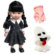 Boneca Wandinha Addams Inspiração Série Acessórios Mãozinha e Fantasminha