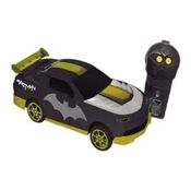 Carrinho Controle Remoto 3 funções - Batman Vigilante Dourado  Candide