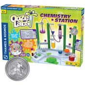 Kit de experimentos científicos Ooze Labs 20 atividades seguras de química, incluindo lodo, pela Thames Kosmos.