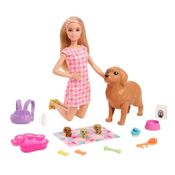 Boneca Barbie Cuidadora De Cachorro E Filhotes Recém-nascido
