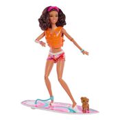 Boneca Barbie Filme Morena Articulada com Prancha de Surf, Cachorrinho Praia e Acessórios HPL69 Mattel