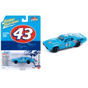 1972 Plymouth Road Runner Stock Car - Richard Petty 43 - Pop Culture - 1/64 - Johnny Lightning
