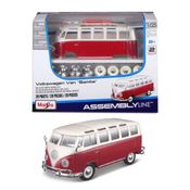 Volkswagen Van Samba Kombi Vermelha - Kit em Metal p/ Montar - Assembly Line - 1/24 - Maisto