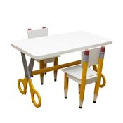 Conjunto Mesa e 2 Cadeiras Infantil Formato Lápis Tesoura
