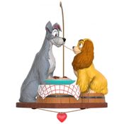 Enfeite de Natal Hallmark Keepsake 2025, Disney A Dama e o Vagabundo 70º Aniversário Jantar de Espaguete