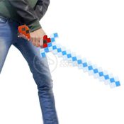 Brinquedo Espada Pixel 58Cm Diamante Com Som E Luz À Pilha - Vermelho